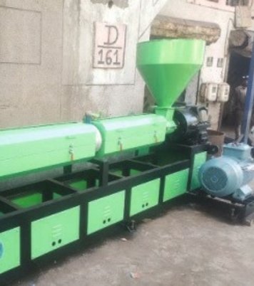 Extruder Machine Img